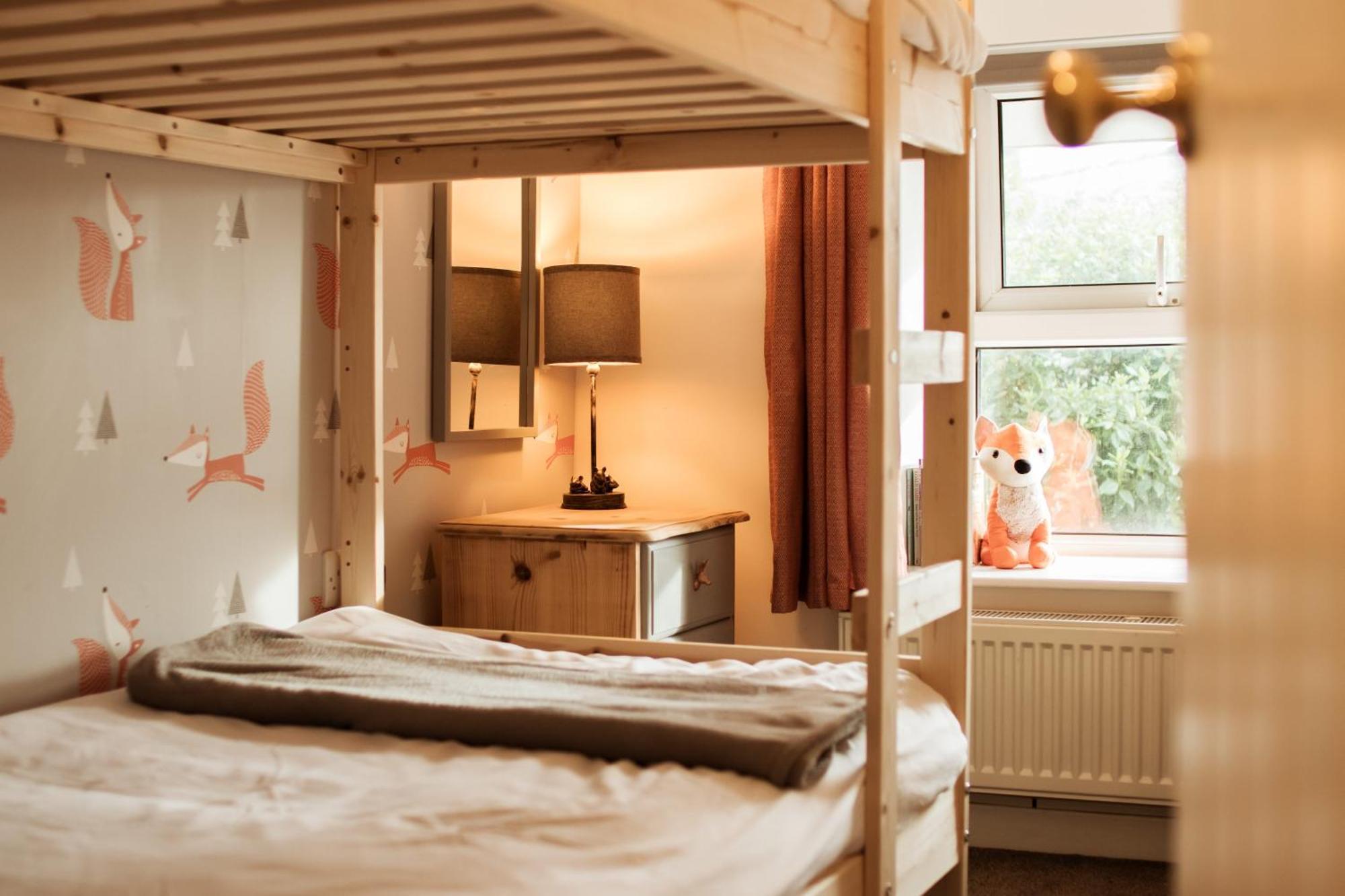 Cosy, Coastal Cottage In Snowdonia 할레흐 외부 사진