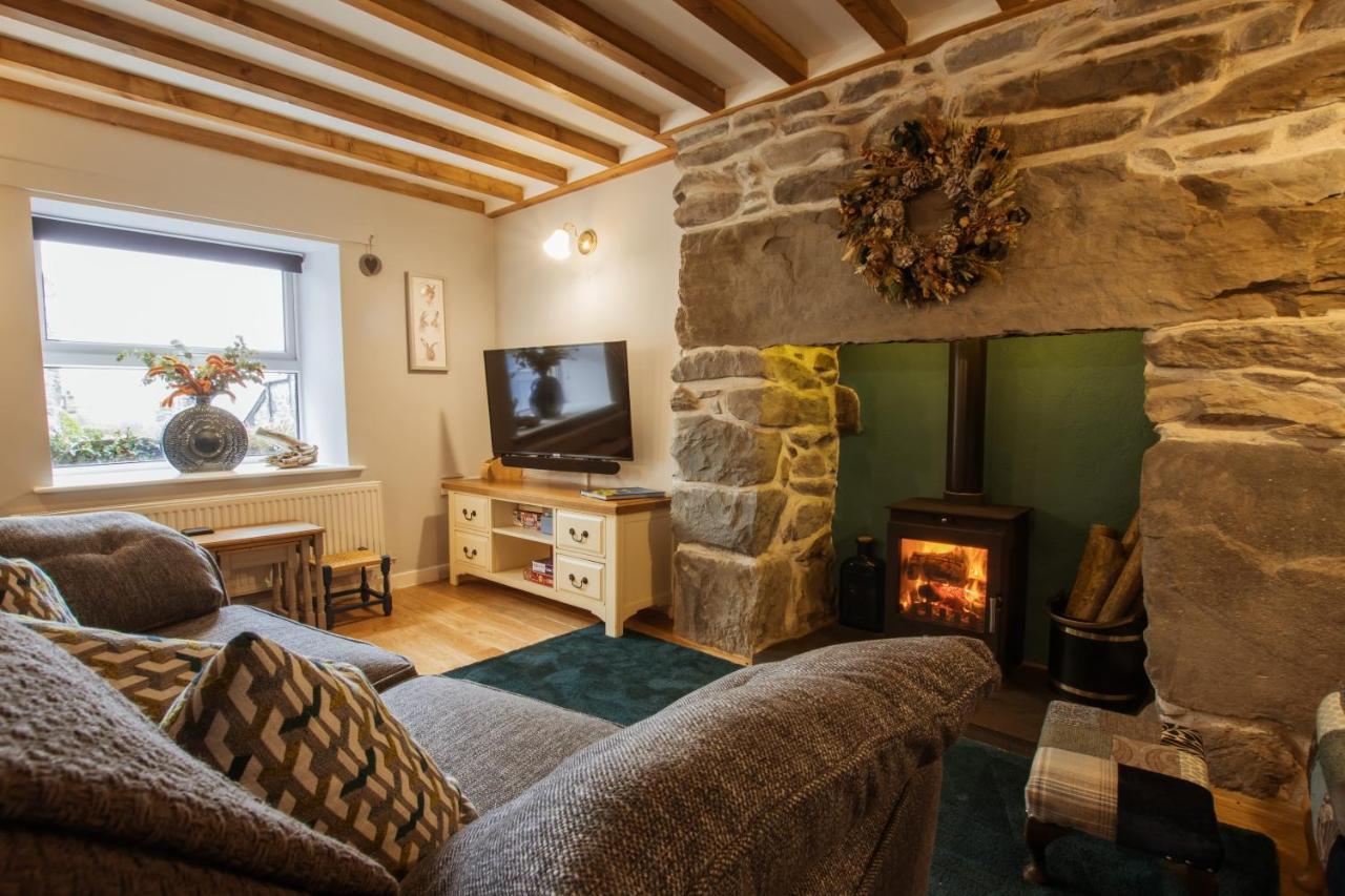 Cosy, Coastal Cottage In Snowdonia 할레흐 외부 사진