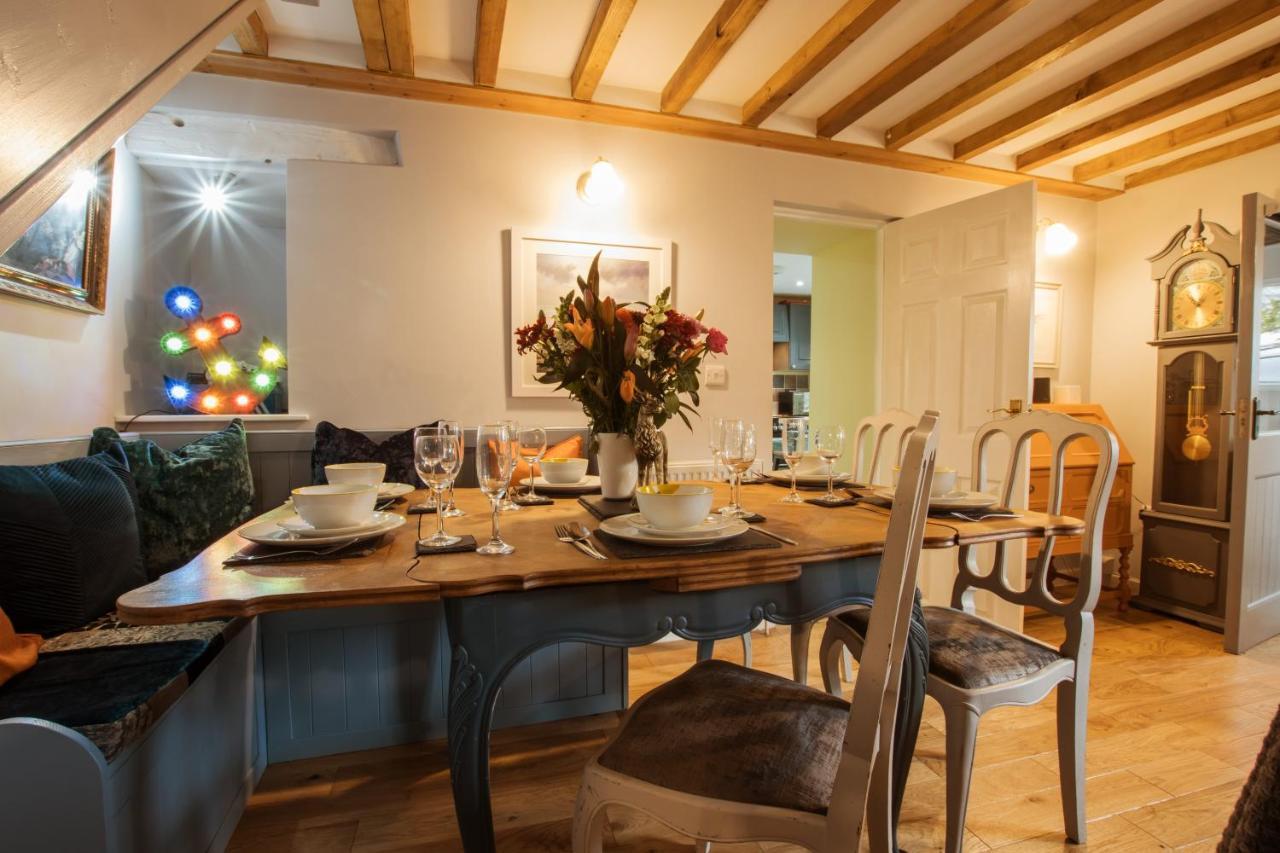 Cosy, Coastal Cottage In Snowdonia 할레흐 외부 사진