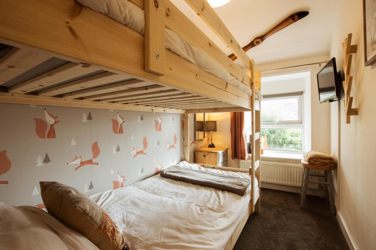 Cosy, Coastal Cottage In Snowdonia 할레흐 외부 사진
